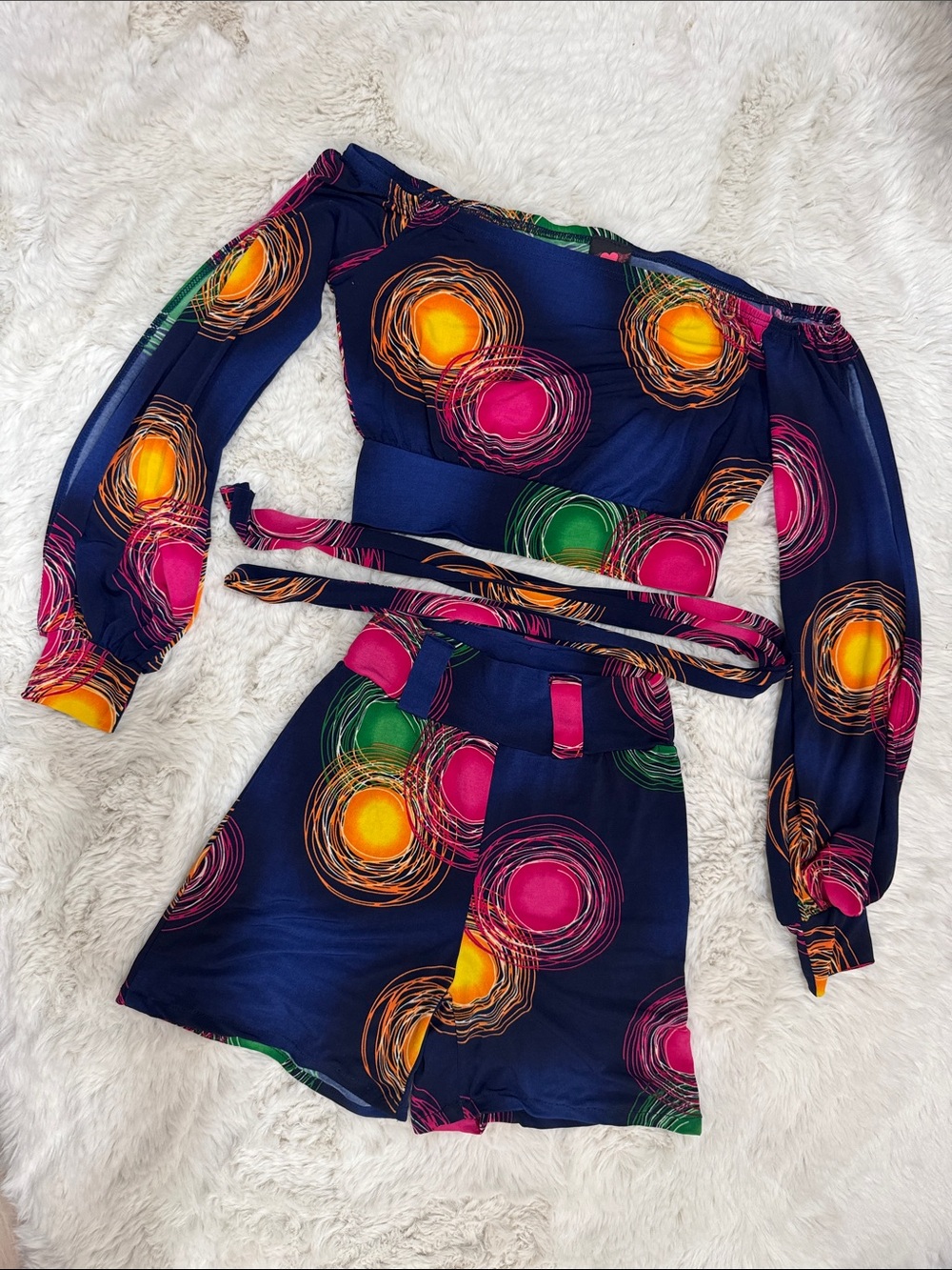 Multicolor Off-Shoulder Two-Piece Shorts Set - Picture 2 of 2